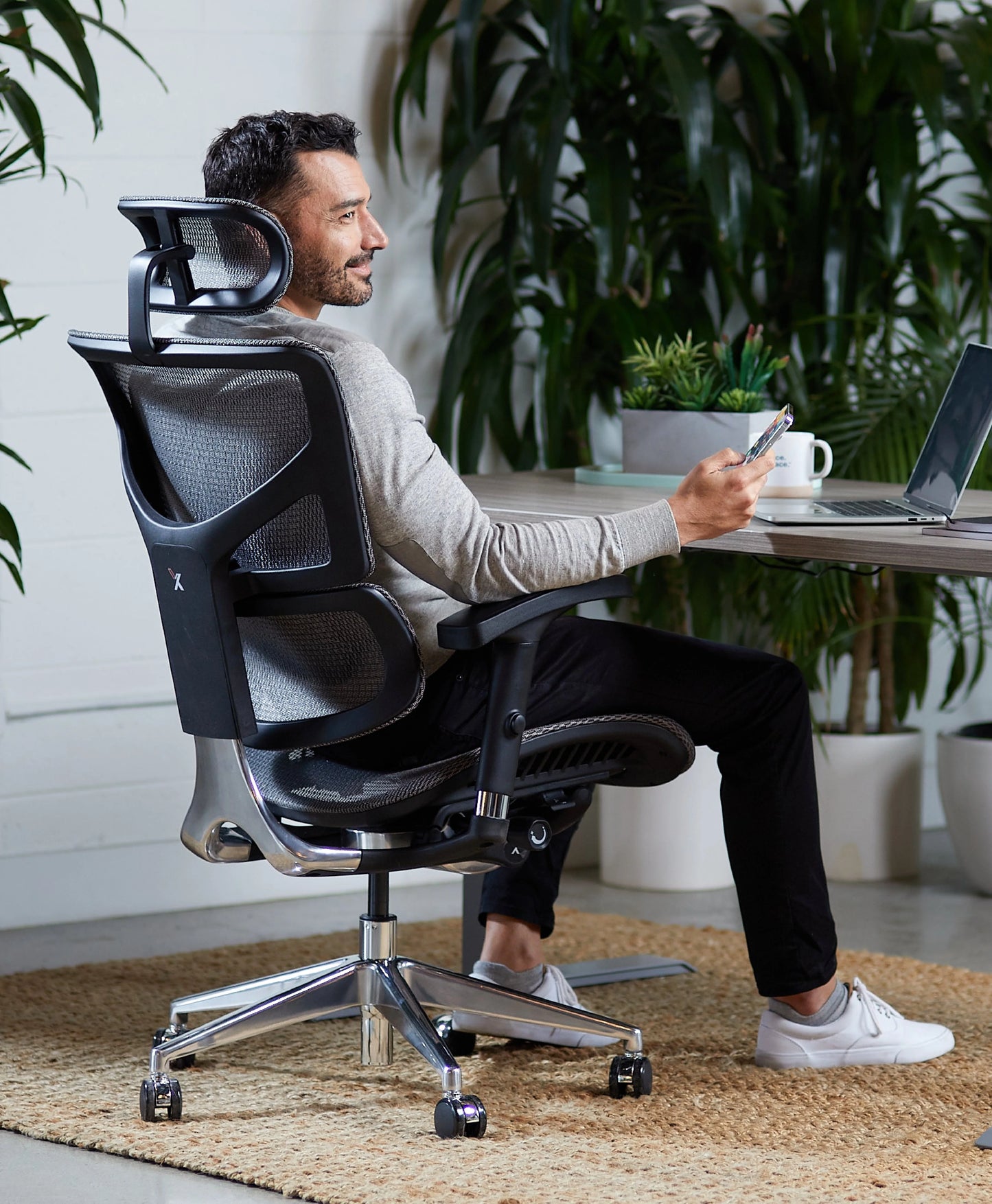 Refurbished X2 K-Sport Mesh Management Office Chair